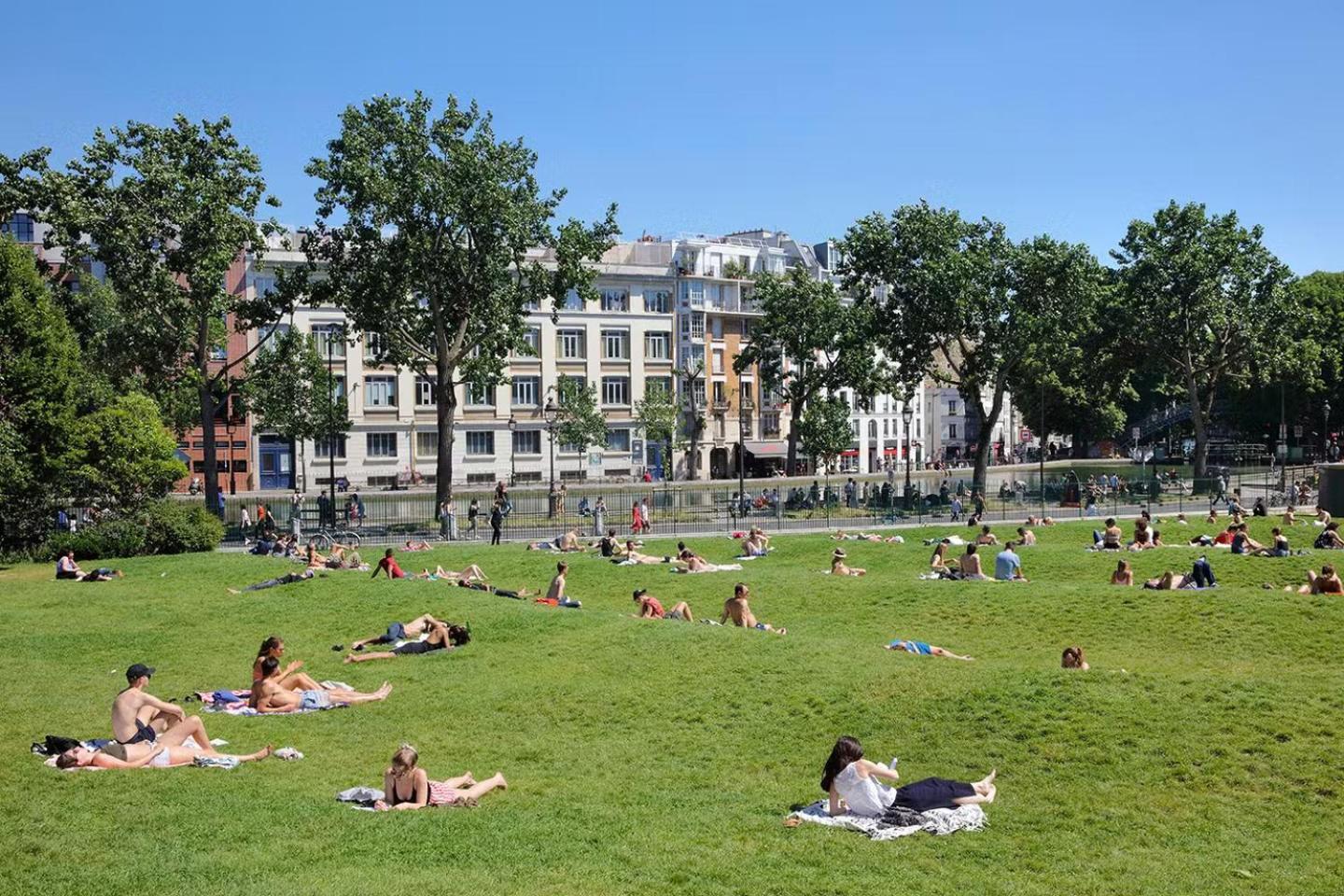 Paradis Du Canal St-Martin Et Jardin Villemin Paris Exterior foto
